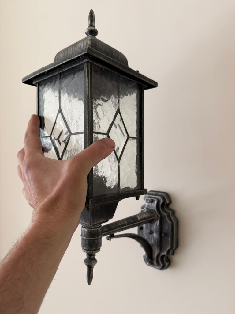 2x Klassieke look buitenlamp ip44, Minder dan 50 watt, Wandlamp, Aluminium, Ophalen of Verzenden
