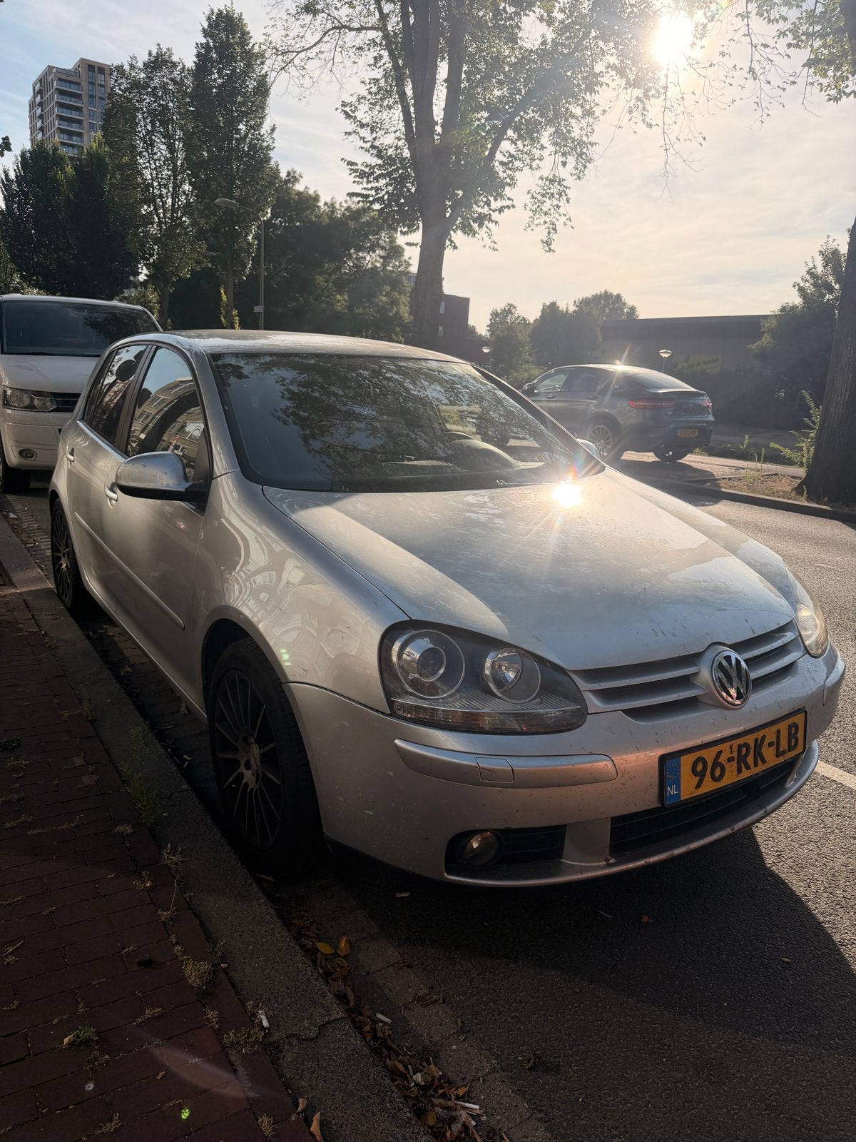 Volkswagen Golf 2.0 FSI 110KW 5D 2005 Grijs, Auto's, 1254 kg, 4 cilinders, 1984 cc, Origineel Nederlands