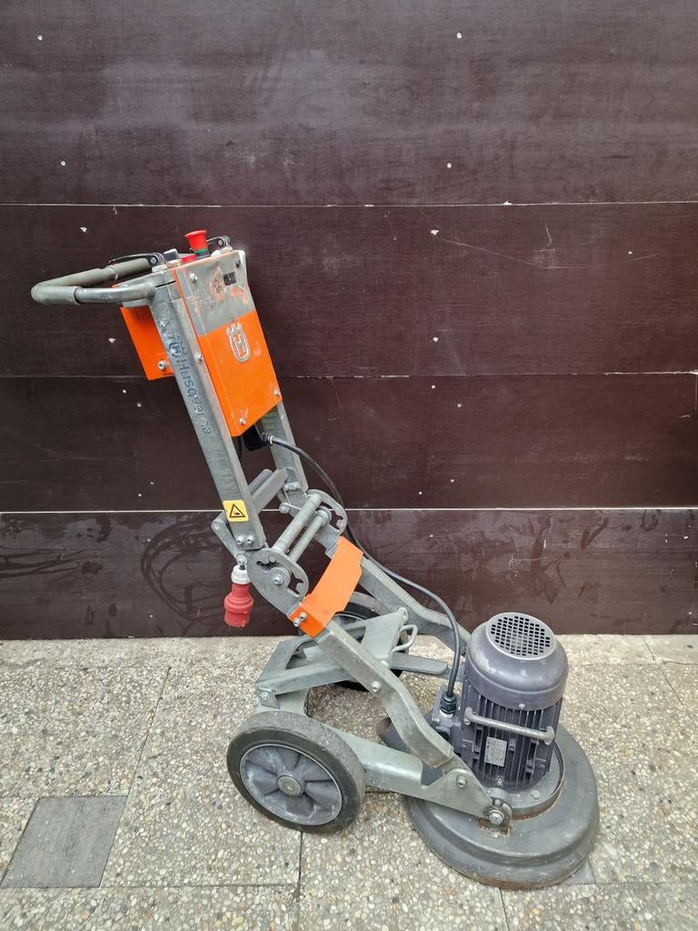 TE HUUR schuurmachine 400v, Doe-het-zelf en Verbouw, Ophalen, -, -, Nieuw