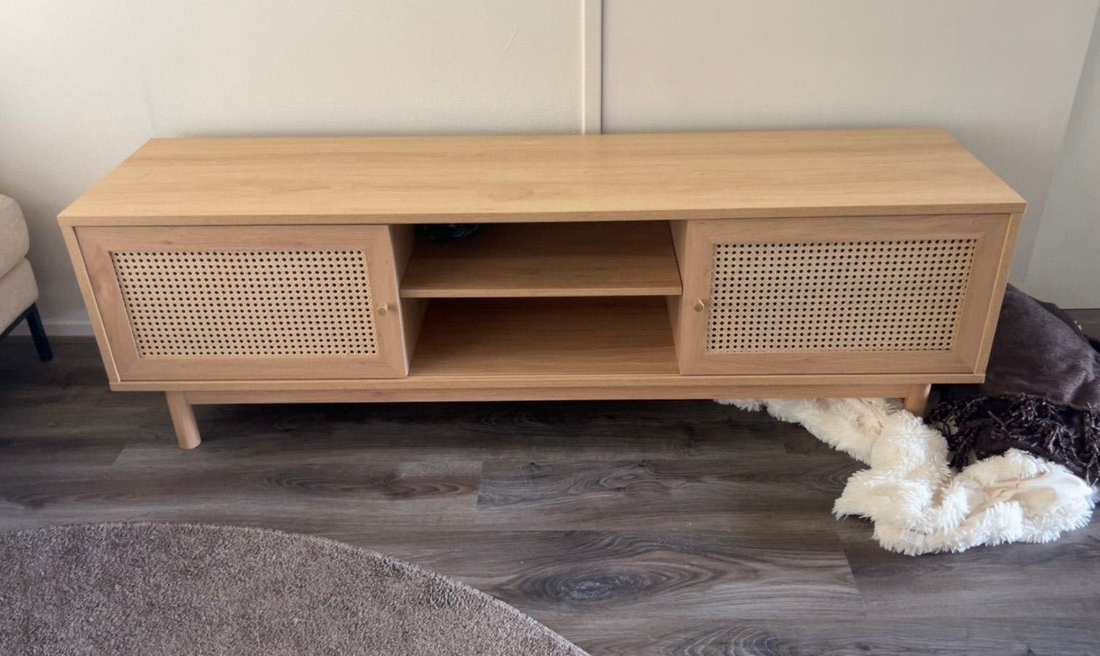 Tv meubel, Ophalen, 150 tot 200 cm, Zo goed als nieuw, Minder dan 100 cm