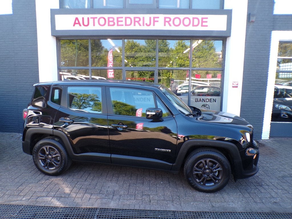 Jeep Renegade 1.0T Limited BLACKLINE 1 EIGENAAR,ZEER MOOI !, Auto's, Jeep, Voorwielaandrijving, 15 km/l, Gebruikt, 1295 kg