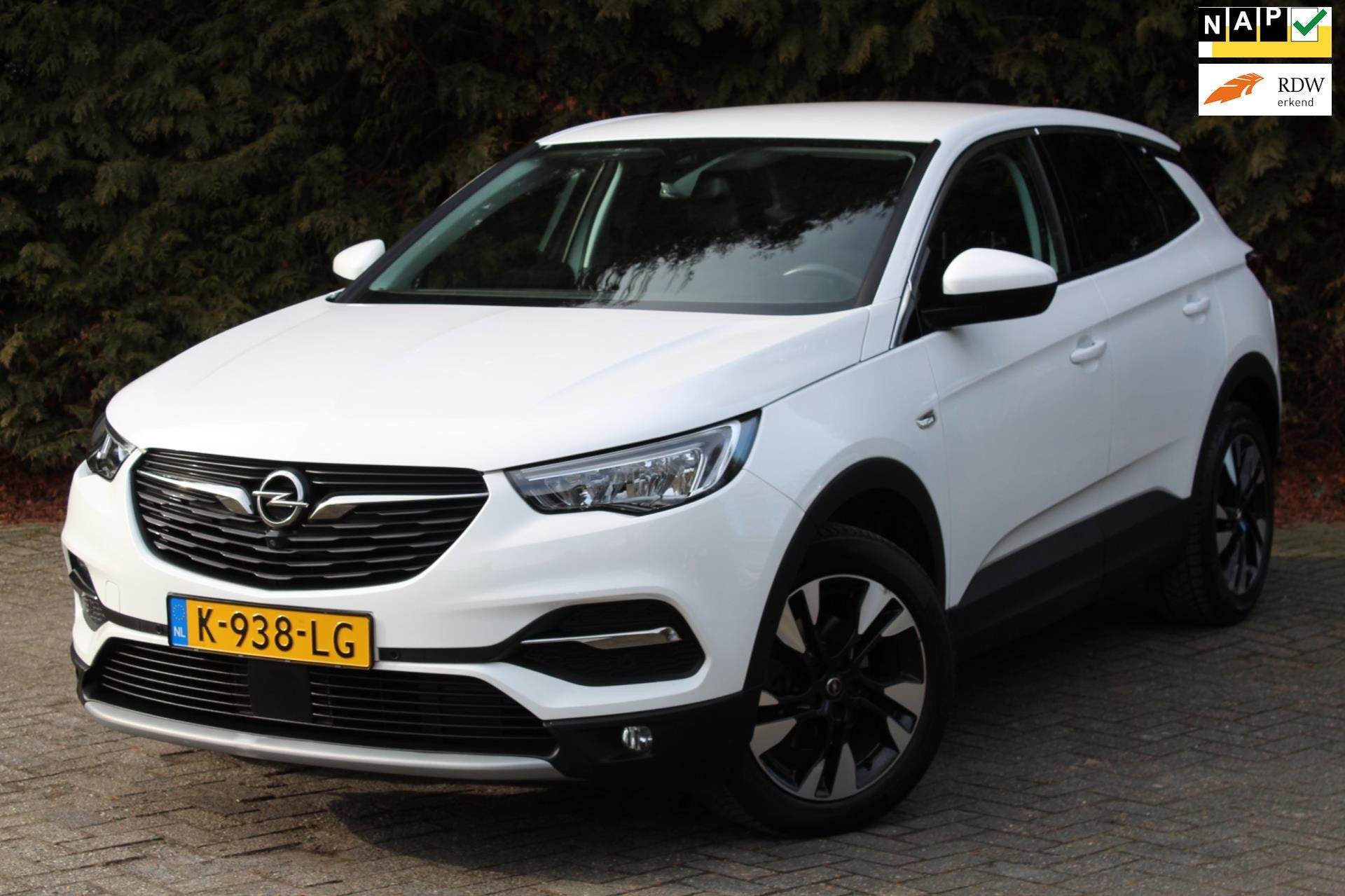 Opel Grandland X 1.2 Turbo Elegance 130PK Automaat | Parkeer, Stof, Gebruikt, 1199 cc, Wit