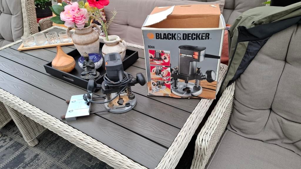 Black & Decker Bovenfrees BD66 - Zo goed als nieuw, Ophalen of Verzenden, Bovenfrees, Elektrisch, Black & Decker