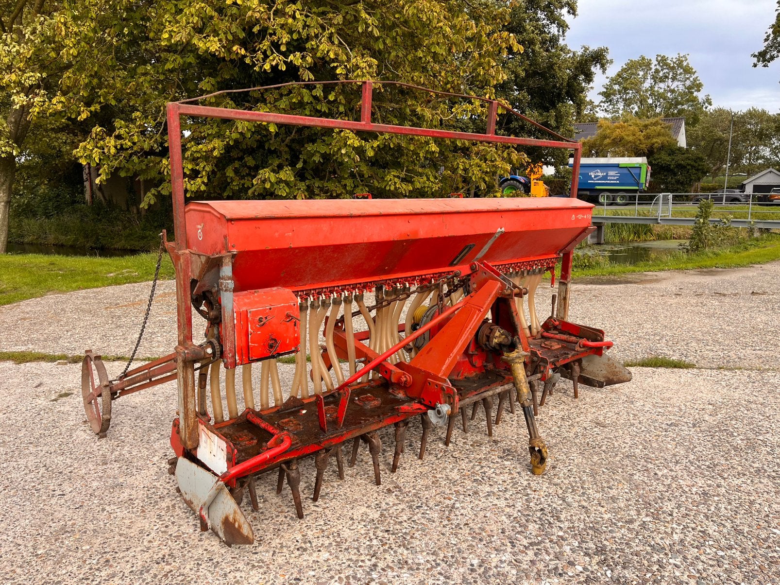 Lely rotorkopeg met zaaimachine en hef, Ophalen of Verzenden, Zaaien, Planten of Poten
