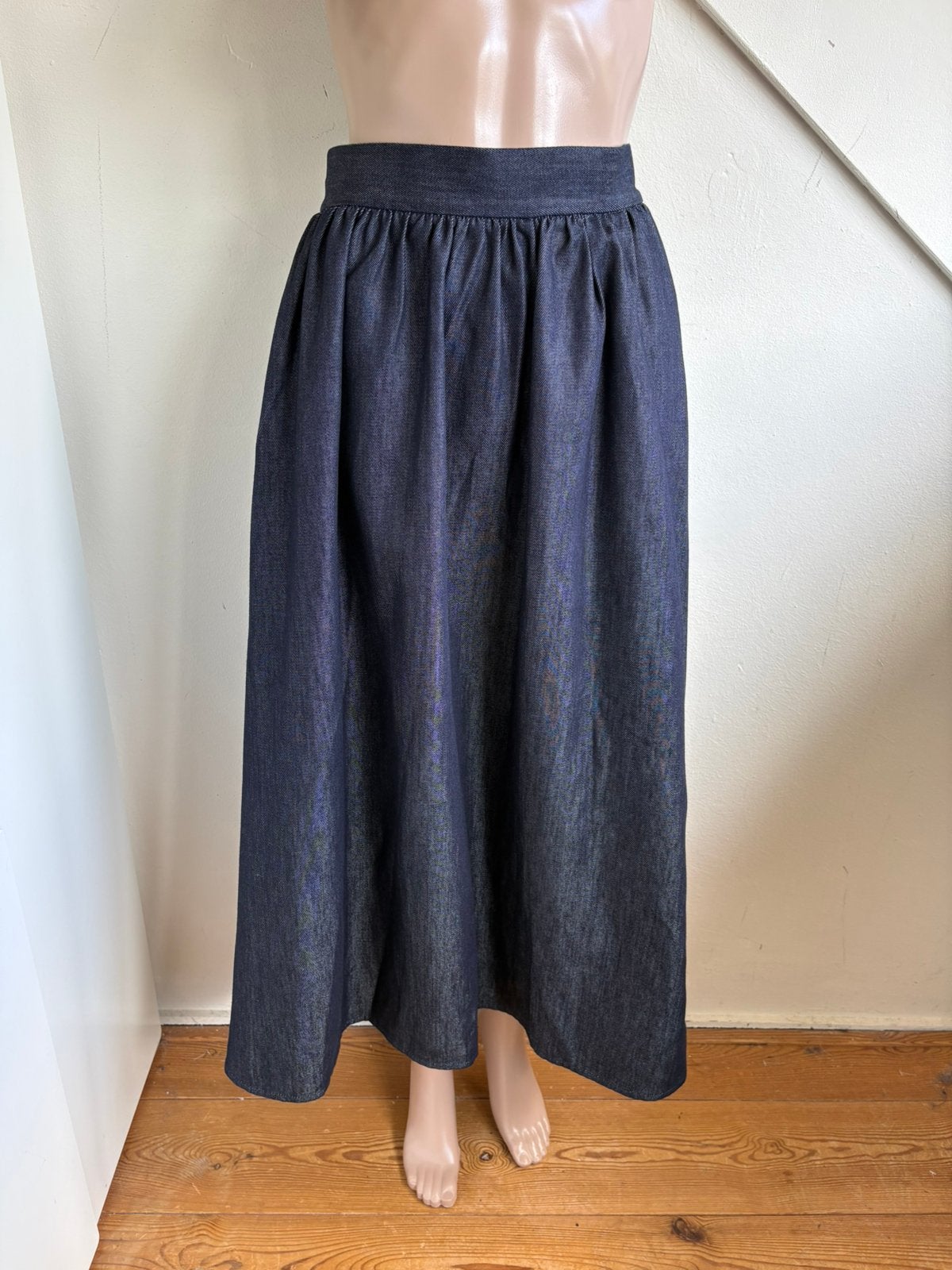COS lange spijkerrok maat 38 donkerblauw jeans rok, Kleding | Dames, Maat 38/40 (M), Blauw, Ophalen of Verzenden, Zo goed als nieuw