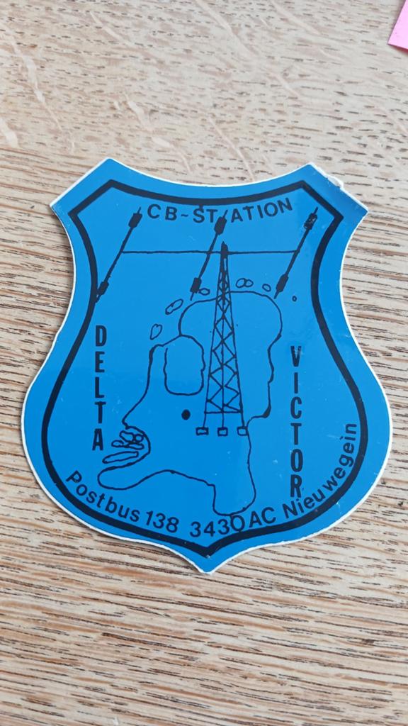 Sticker piraat zender CB station Delta Victor, NIEUWEGEIN, Ophalen of Verzenden, Zo goed als nieuw