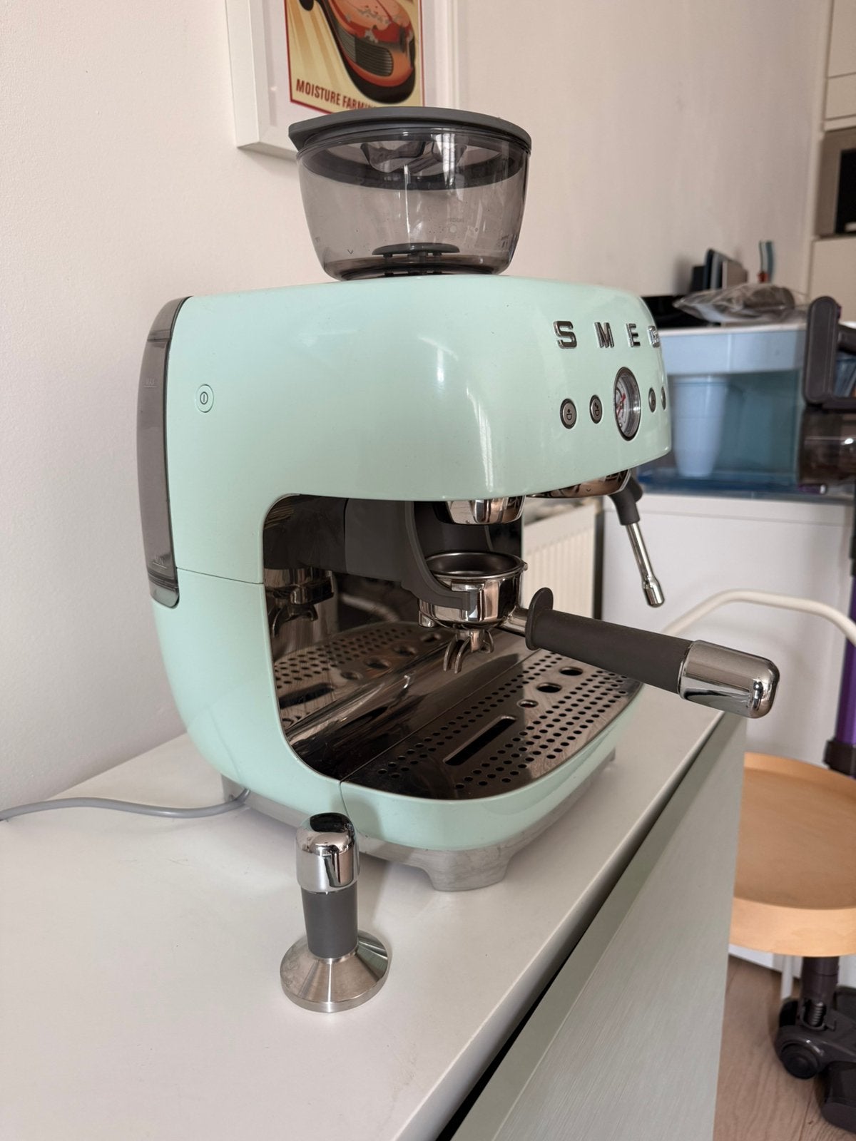 Foto 3 van Smeg EGF03PGEU espresso machine - mint green (used)