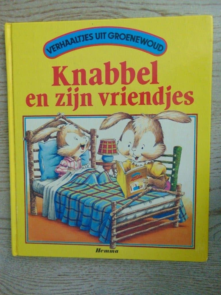 Knabbel en zijn vriendjes - verhaaltjes uit Groenewoud boek, Ophalen of Verzenden, Zo goed als nieuw, Hemma, Fictie algemeen