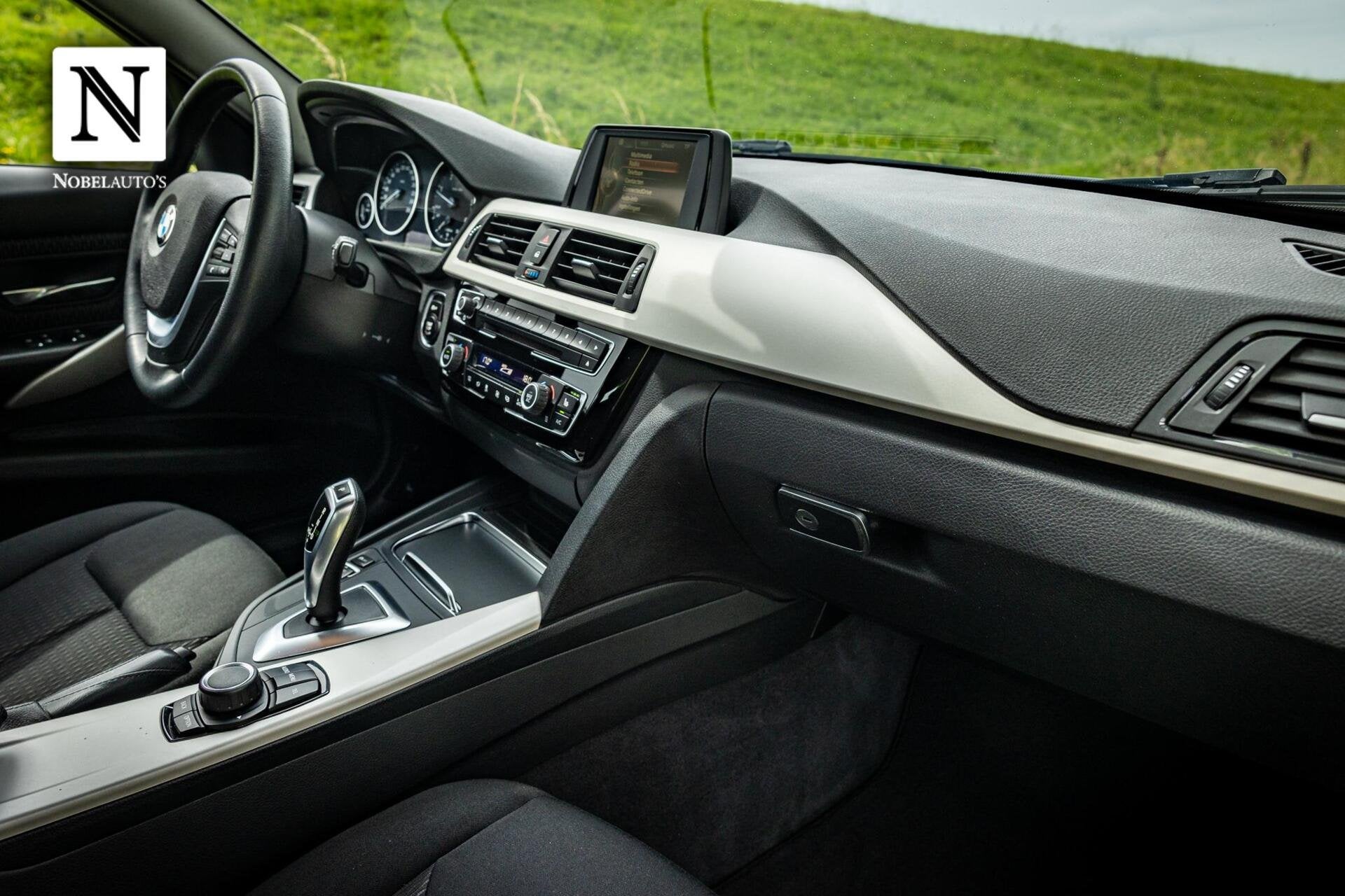 BMW 3-serie Touring 320d Centennial Executive | Nette auto, Auto's, Automaat, 745 kg, Achterwielaandrijving, Euro 6