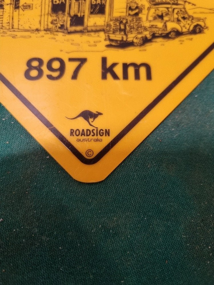 bordje last pub 897 km roadsign, Ophalen of Verzenden, 'T Olde Gre-j, Info@toldegrej.nl, Endepoelstraat 20f Didam