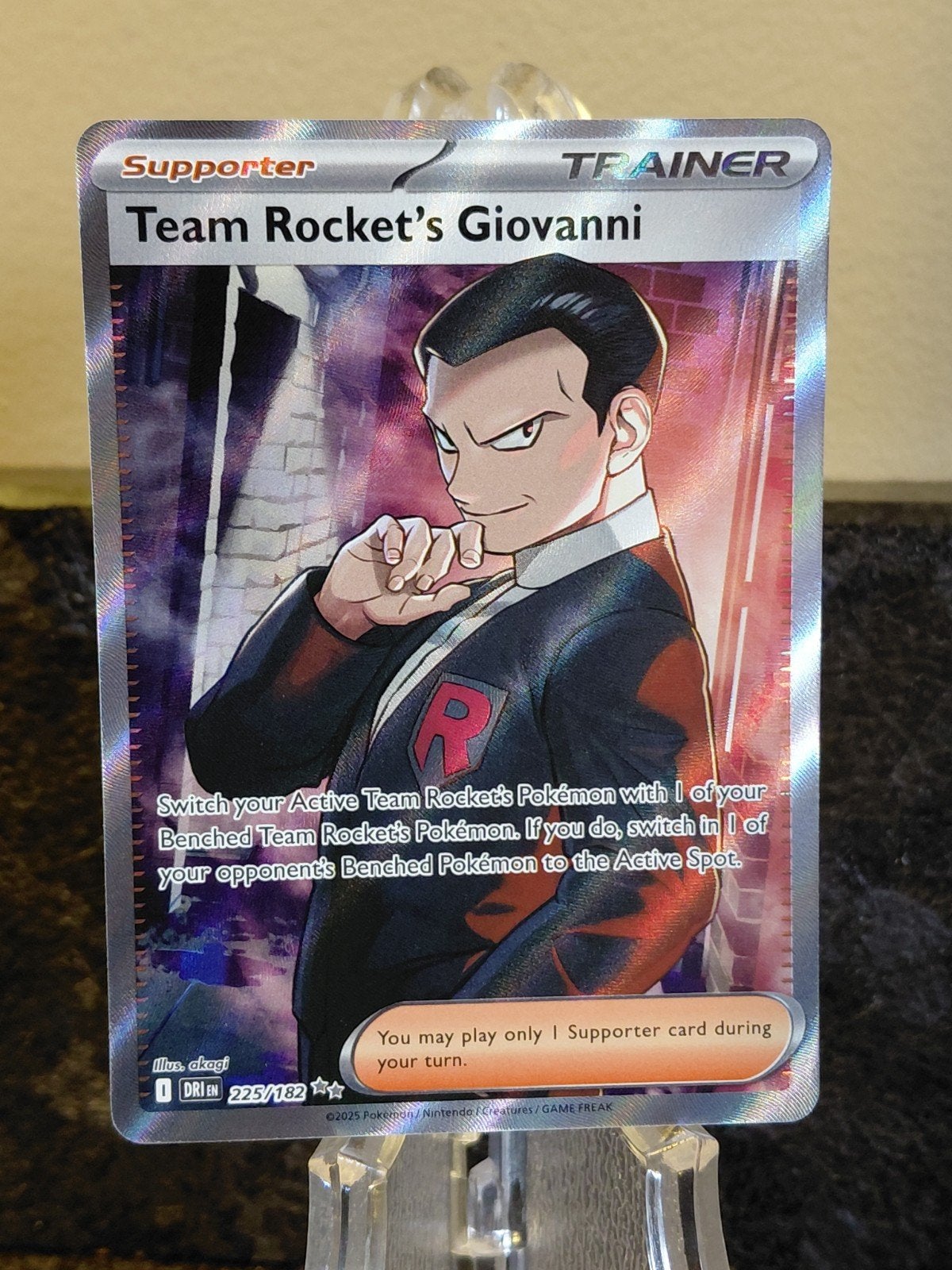 Team Rocket's Giovanni Trainer Kaart (225/182) - Pokémon, Ophalen of Verzenden