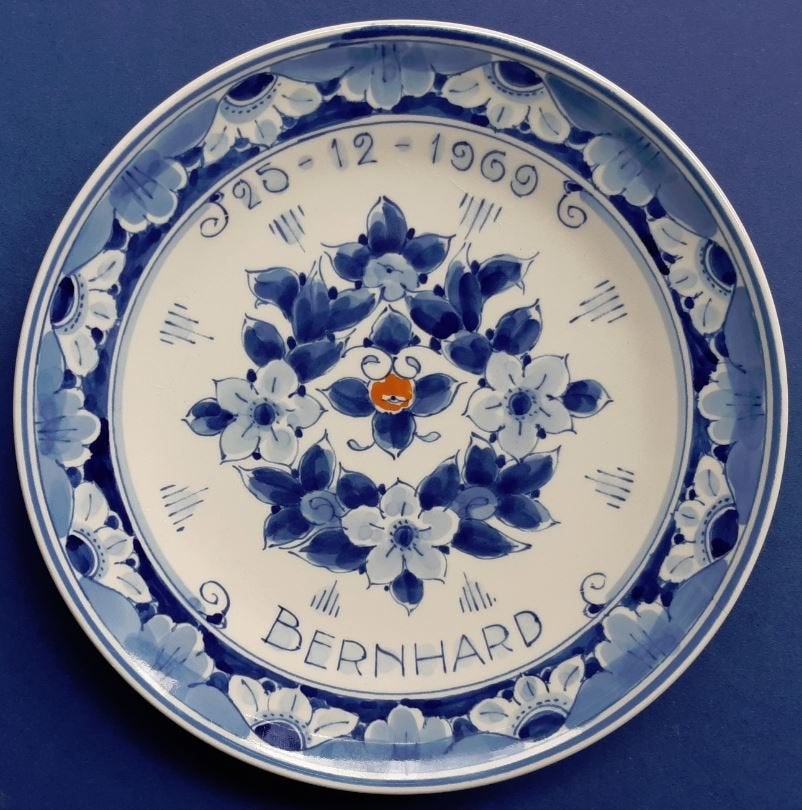 1969 Geb Pr Bernhard jr Koningshuis 18cm (3) Porceleyne Fles, Ophalen of Verzenden, Kaart, Foto of Prent