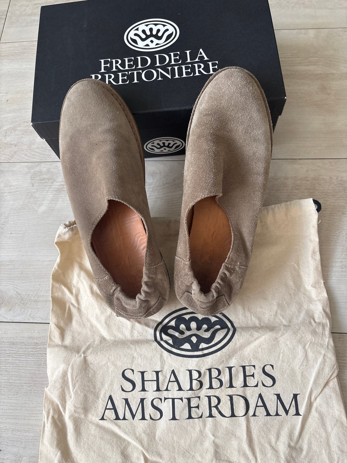 Shabbies Amsterdam suède instappers maat 39, Ophalen of Verzenden, Zo goed als nieuw, Bruin, Instappers