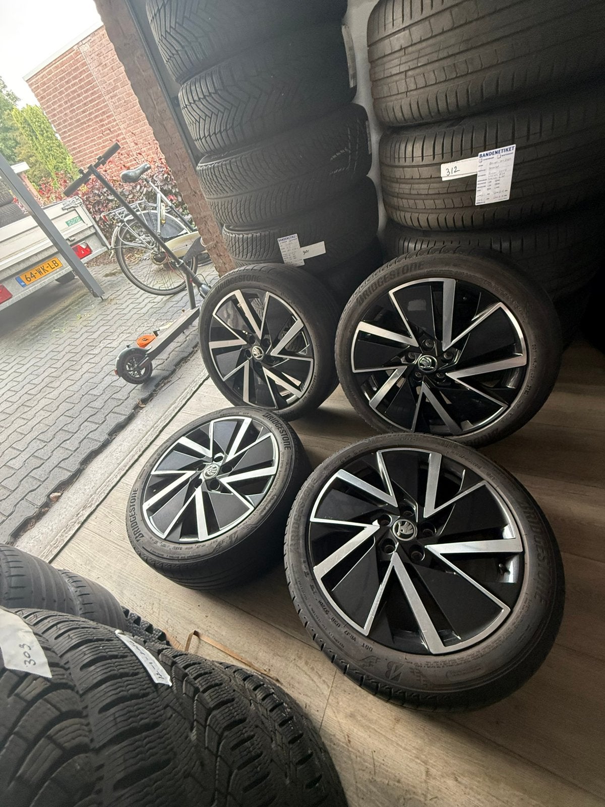 Skoda vega Aero velgen/orgineel/18inch/ET48, 18 inch, ----, Banden en Velgen, Ophalen of Verzenden