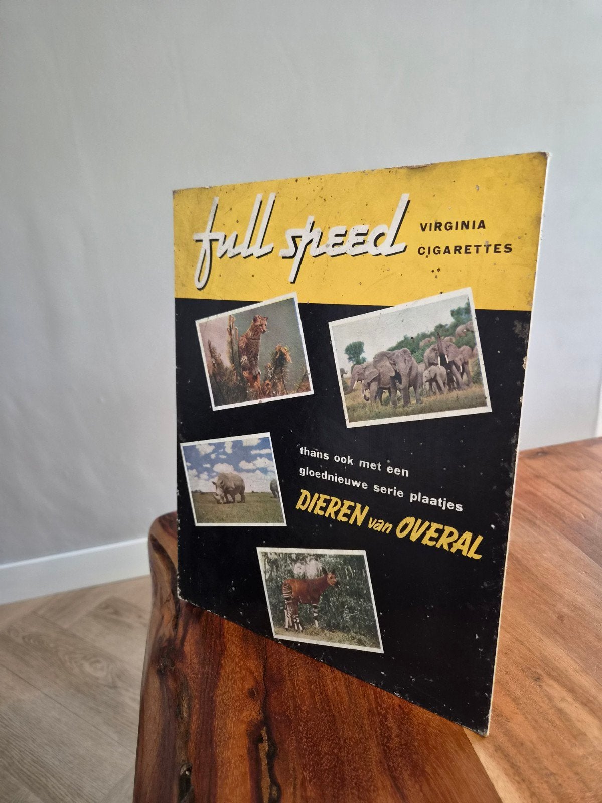 Full Speed Virginia Cigarettes promotiefolder, Verzamelen, Ophalen of Verzenden, Gebruikt, Reclamebord
