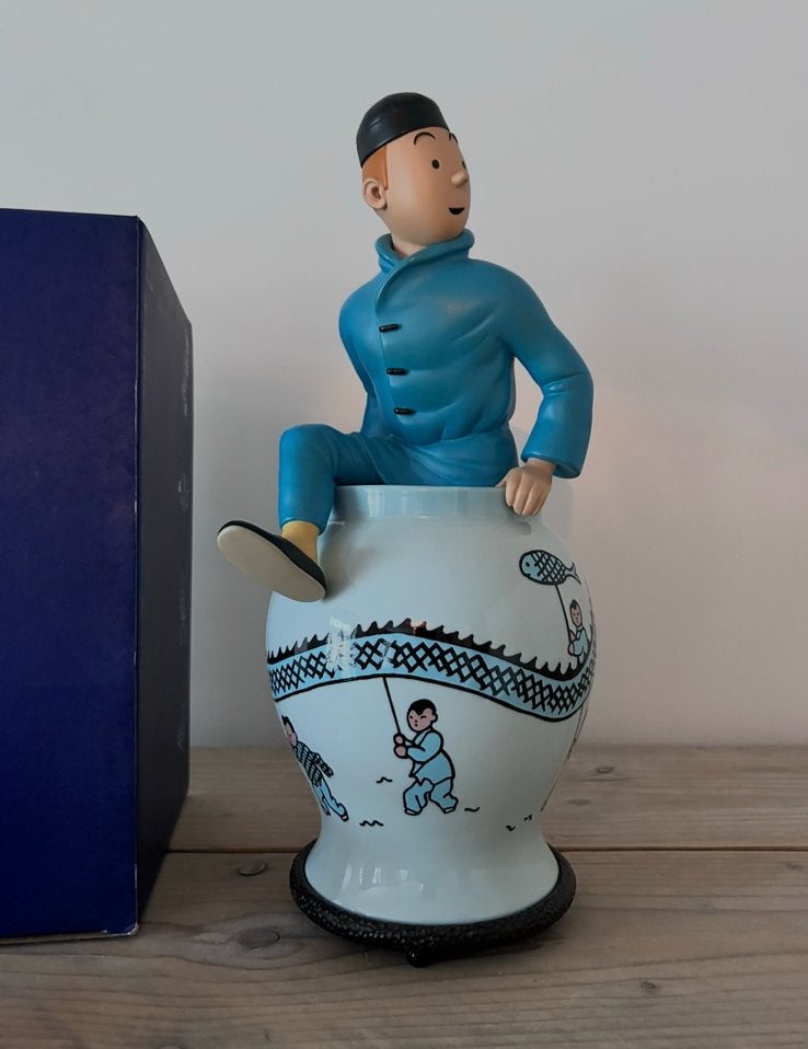 Kuifje vaas Blauwe lotus Moulinsart Pixi, Ophalen, Kuifje, Zo goed als nieuw, Beeldje of Figuurtje