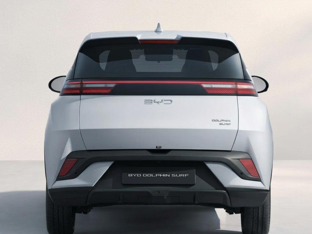 BYD DOLPHIN SURF Boost 43 kWh MY 2026 | Skiing White | 5 Zit, Auto's, 1345 kg, Stof, Verwarmde buitenspiegels, Wit