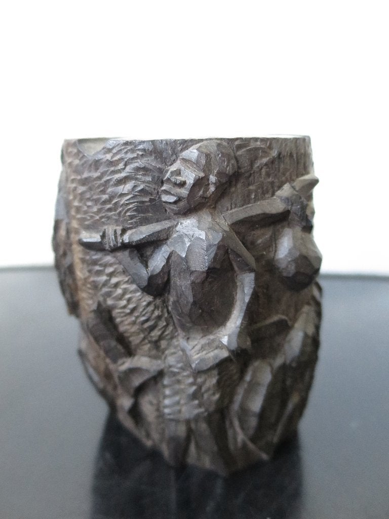 mooi oud potje uit hard hout gesneden 9 cm, Ophalen of Verzenden