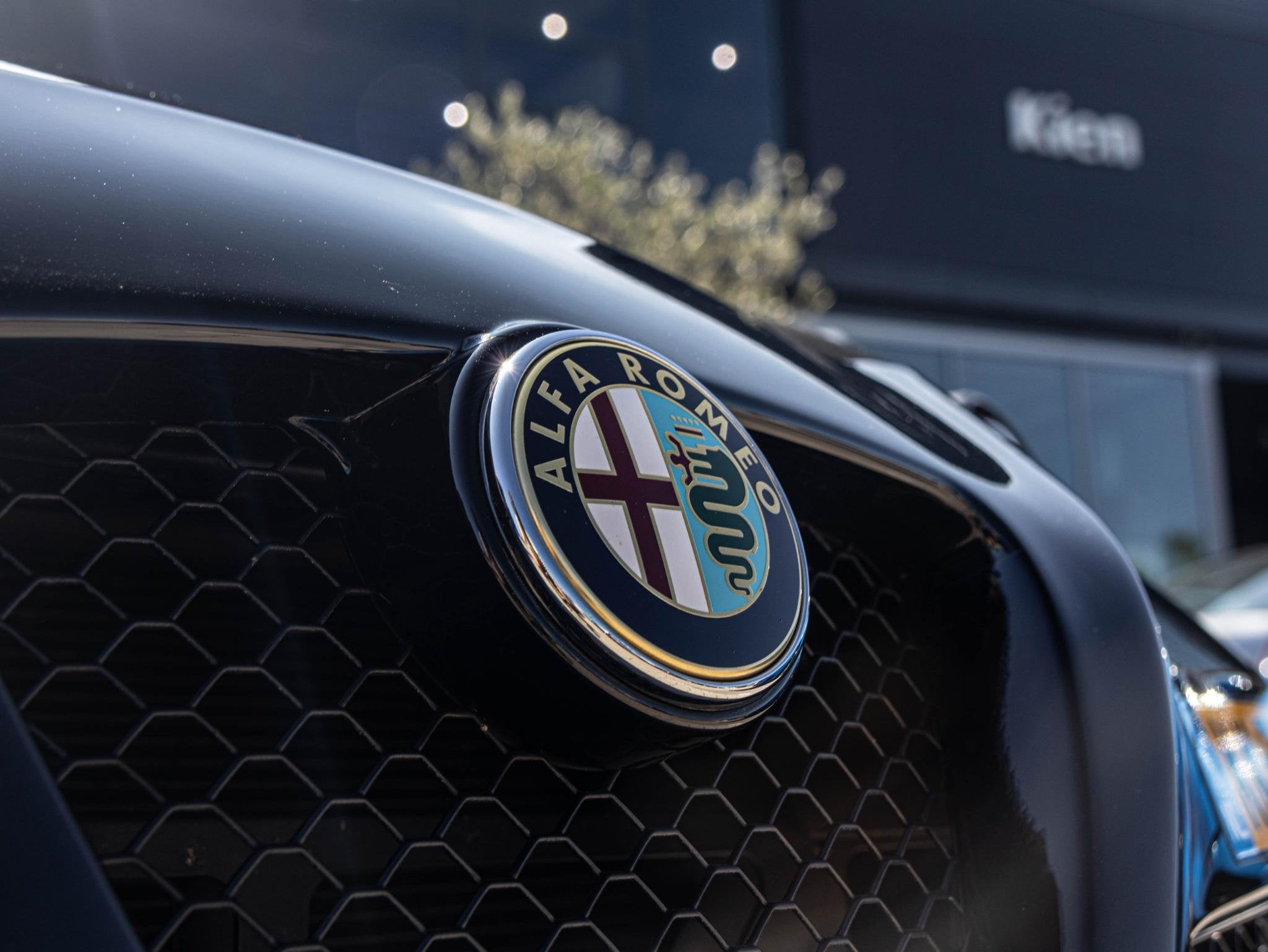Alfa Romeo 4C 1750TBI TCT | Volledige onderhoud historie | 2, Auto's, Alfa Romeo, Automaat, Dealer onderhouden, Gebruikt, 4 cilinders
