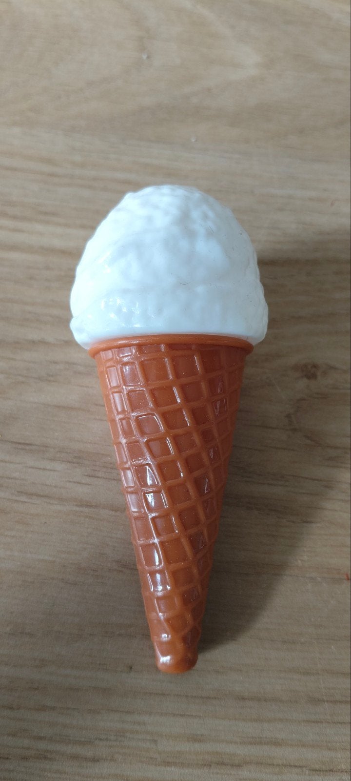 Speelgoed ijsje - wit bolletje in hoorntje, Verzenden, Zo goed als nieuw