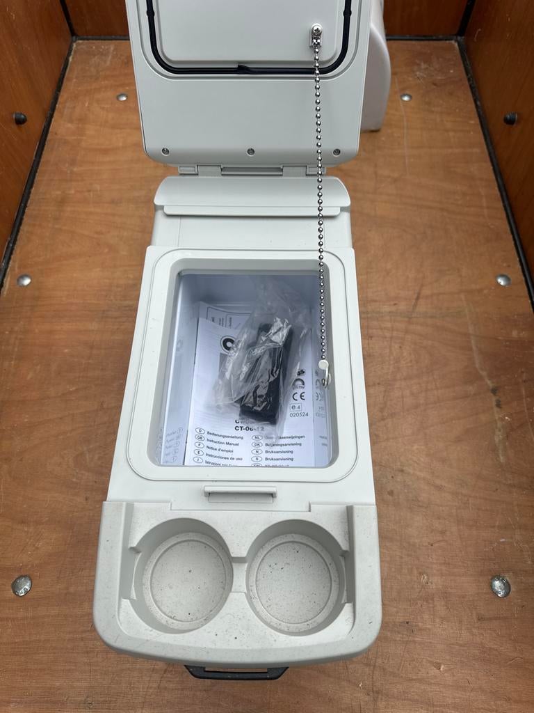 Draagbare 12V Koelbox/Warmhoudbox voor Auto/Camping, Ophalen of Verzenden, Nieuw