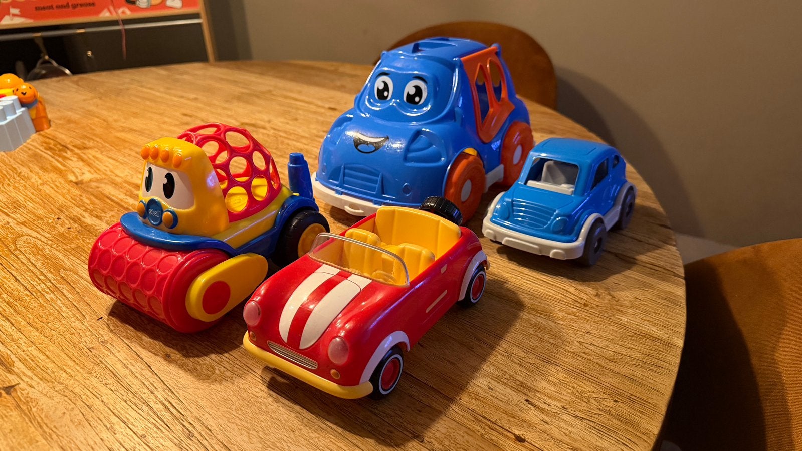 Diverse plastic autos, Ophalen of Verzenden, Gebruikt