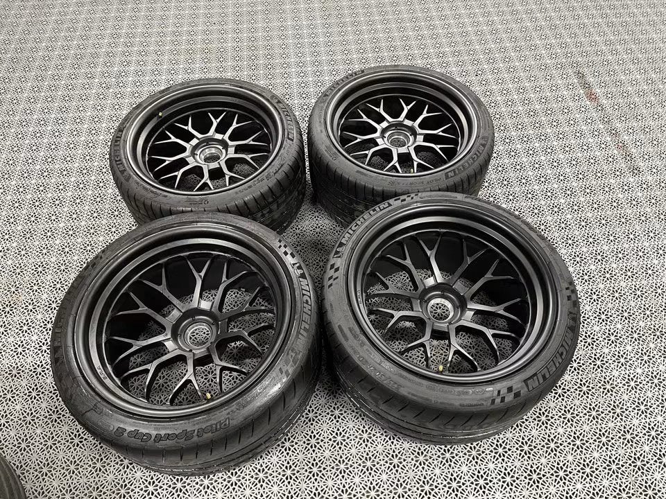 Supergave Centerlock set. Corvette. Bmw., Ophalen of Verzenden, Zomerbanden