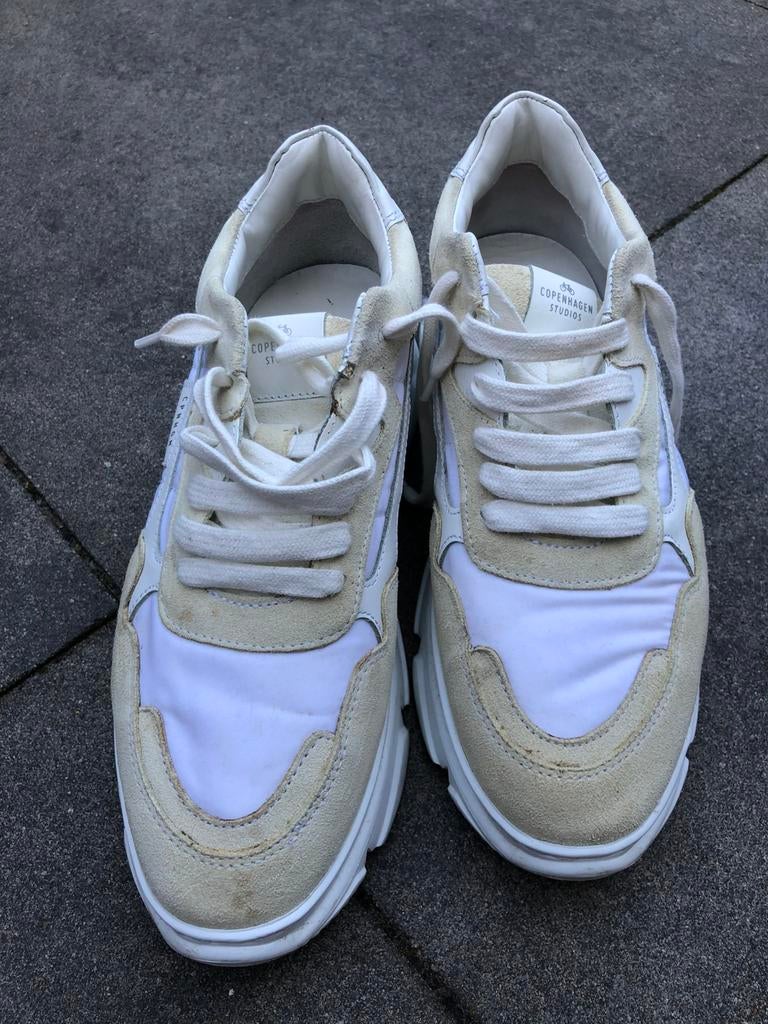 Copenhagen Creme/wit sneakers, Kleding | Dames, Ophalen of Verzenden, Zo goed als nieuw, Wit, Sneakers of Gympen