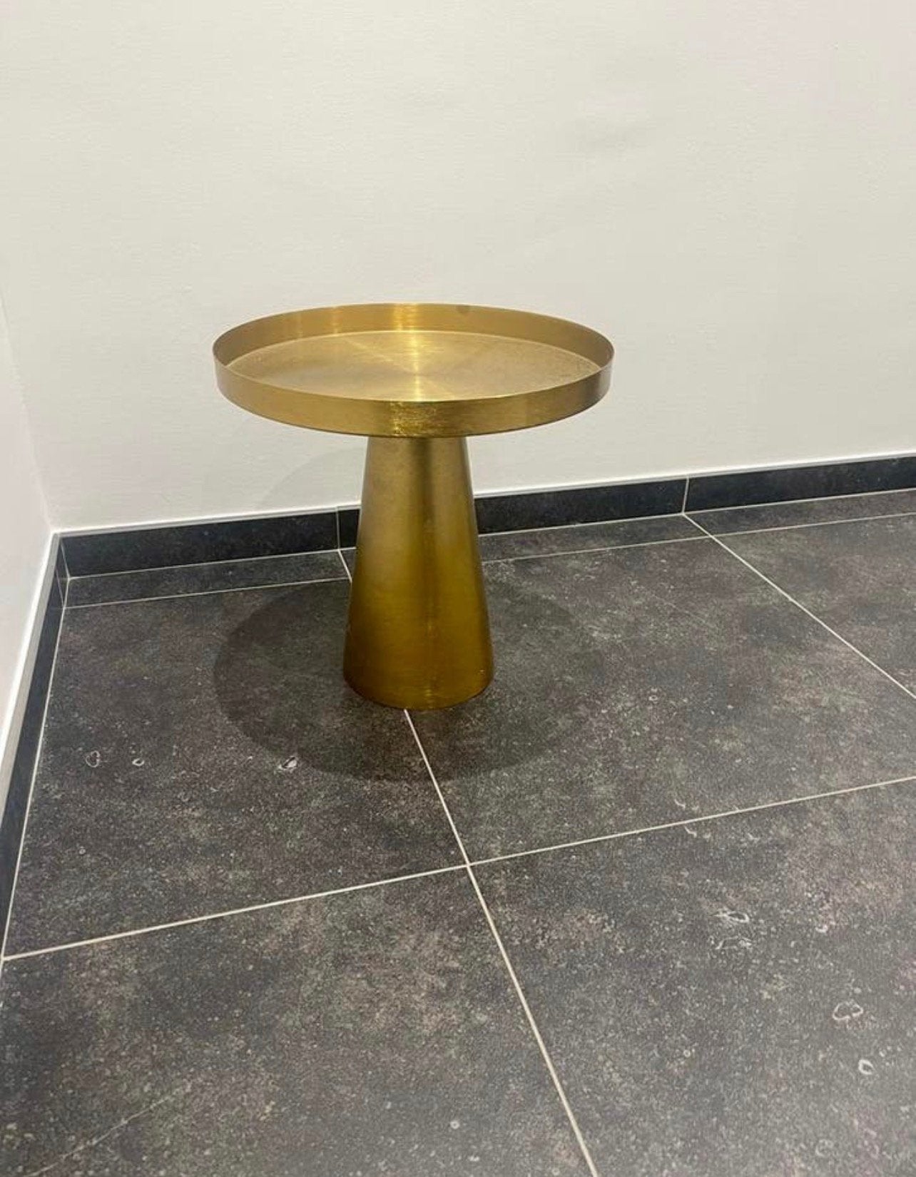 Gouden tafeltjes 2 stuks als nieuw, Huis en Inrichting, Tafels | Bijzettafels, Ophalen, Minder dan 45 cm, Minder dan 55 cm, Metaal of Aluminium