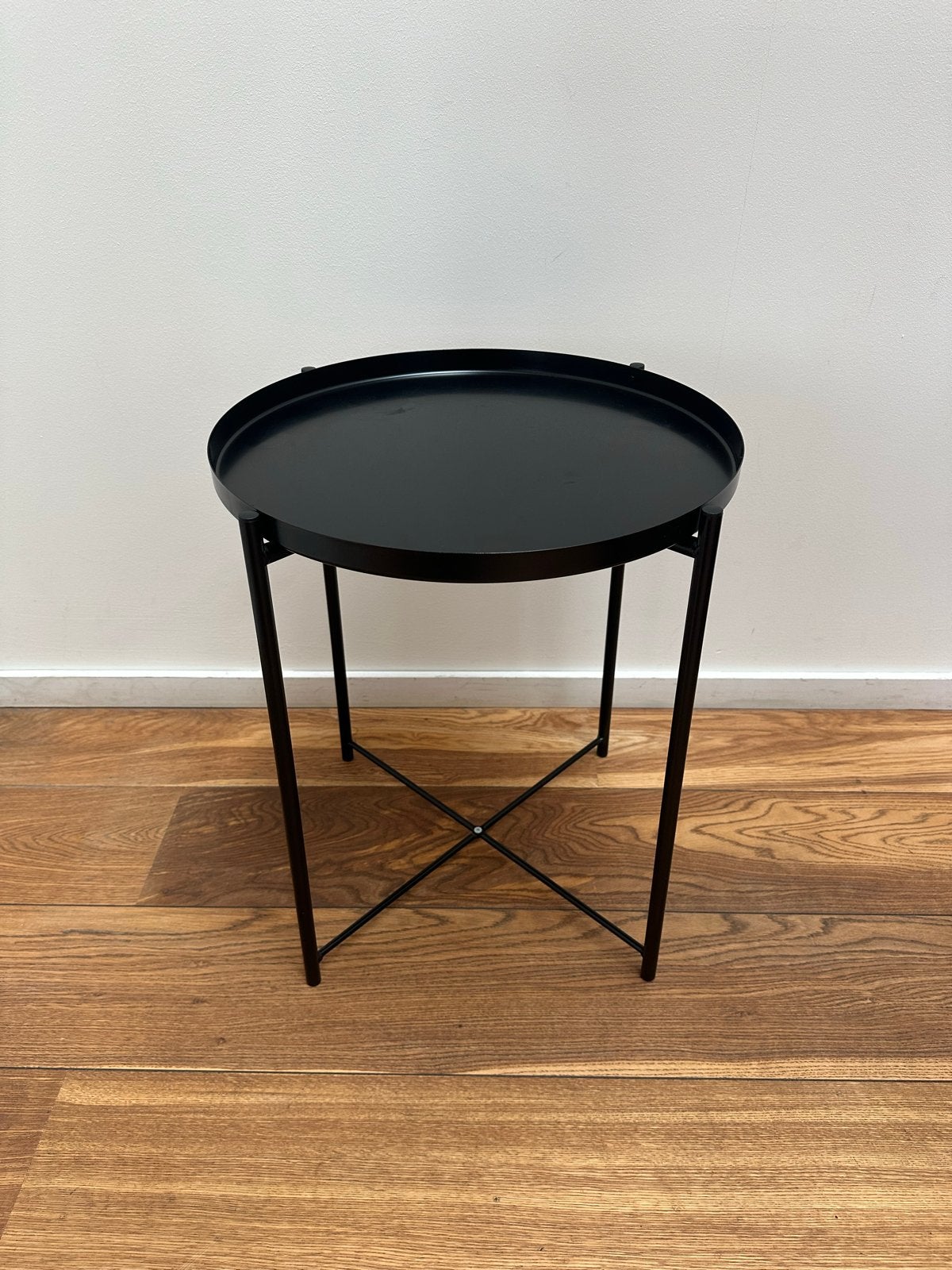 IKEA Gladom bijzettafel - Zwart, Rond, Metaal, Minder dan 55 cm, Metaal of Aluminium, Rond, Zo goed als nieuw