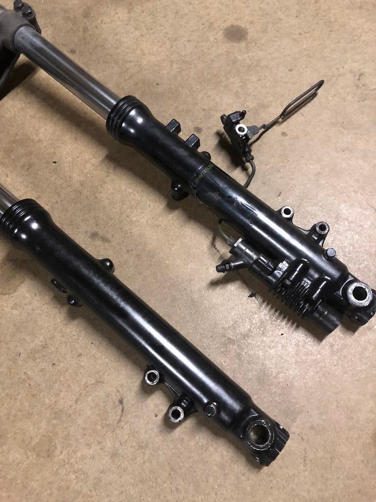 Kawasaki GPZ 400 1985-1989 Voorvork met balhoofd, Motoren, Gebruikt, ., Ophalen of Verzenden, .