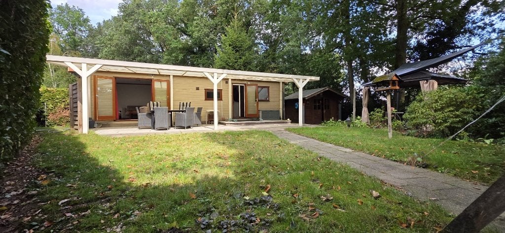 Prachtig chalet op rustige seniorencamping te koop, Tot en met 2