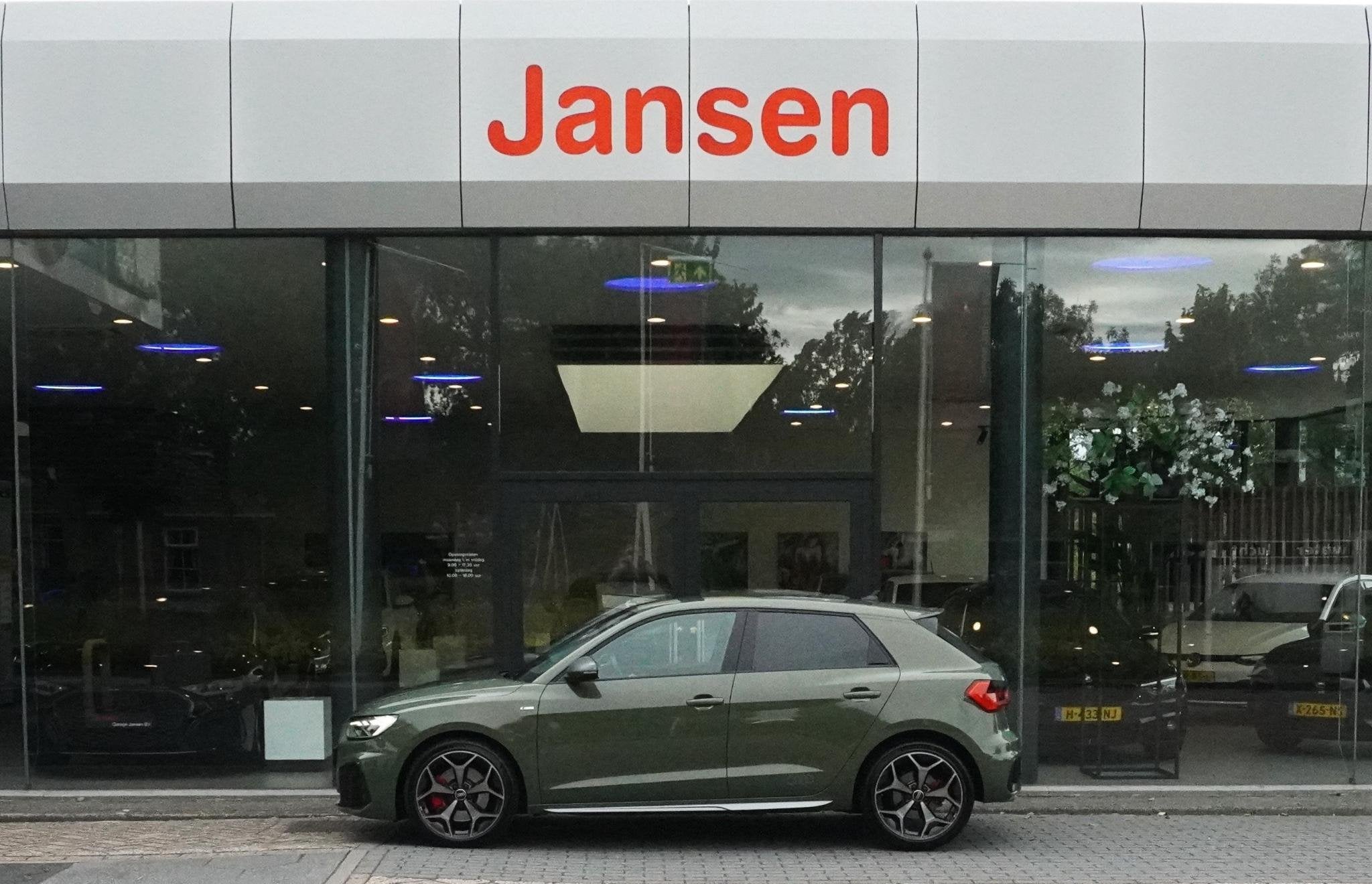 Audi A1 Sportback 40 TFSI S Line edition one | CARPLAY | SON, Auto's, 12 maanden, Stof, 4 cilinders, Bedrijf