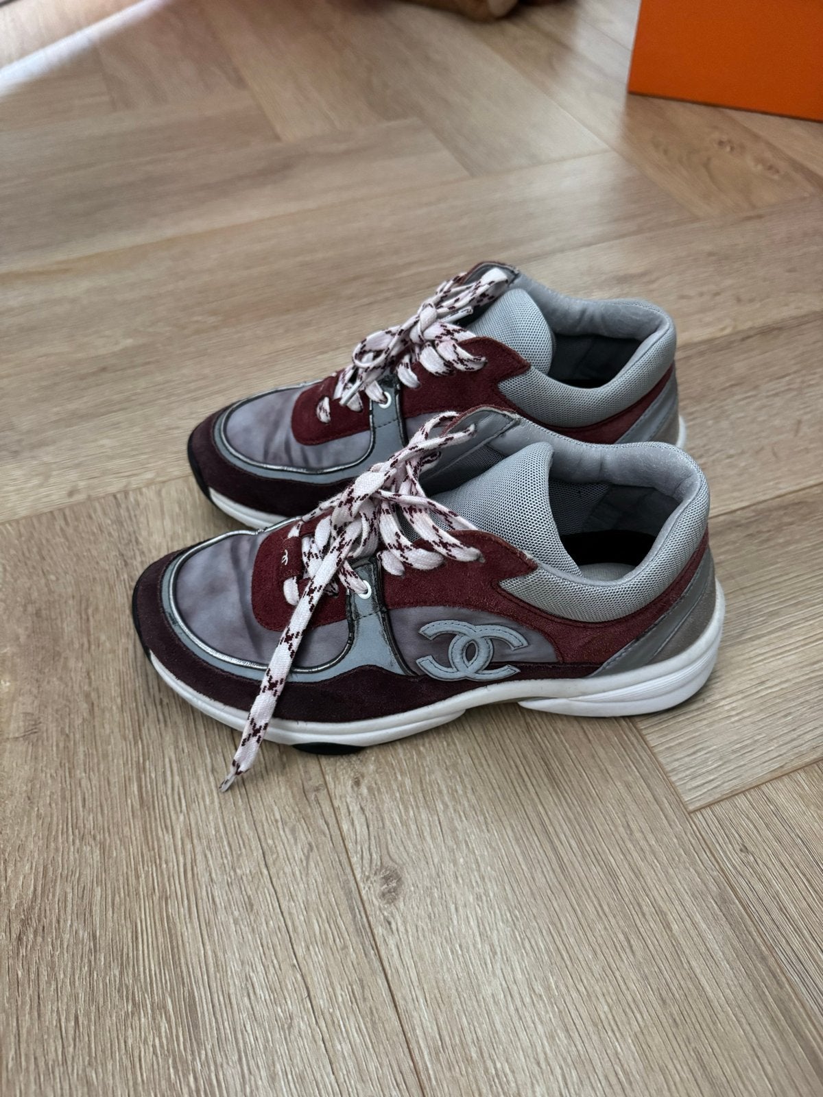 Chanel Sneakers, Kleding | Dames, Schoenen, Zo goed als nieuw, Sneakers of Gympen, Overige kleuren, Ophalen of Verzenden