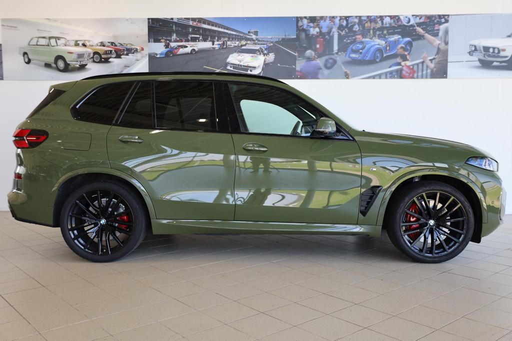 BMW X5 xDrive50e | M Sportpakket Pro | Panorama Dak | Bowers, Stof, Gebruikt, 2395 kg, Met garantie (alle)