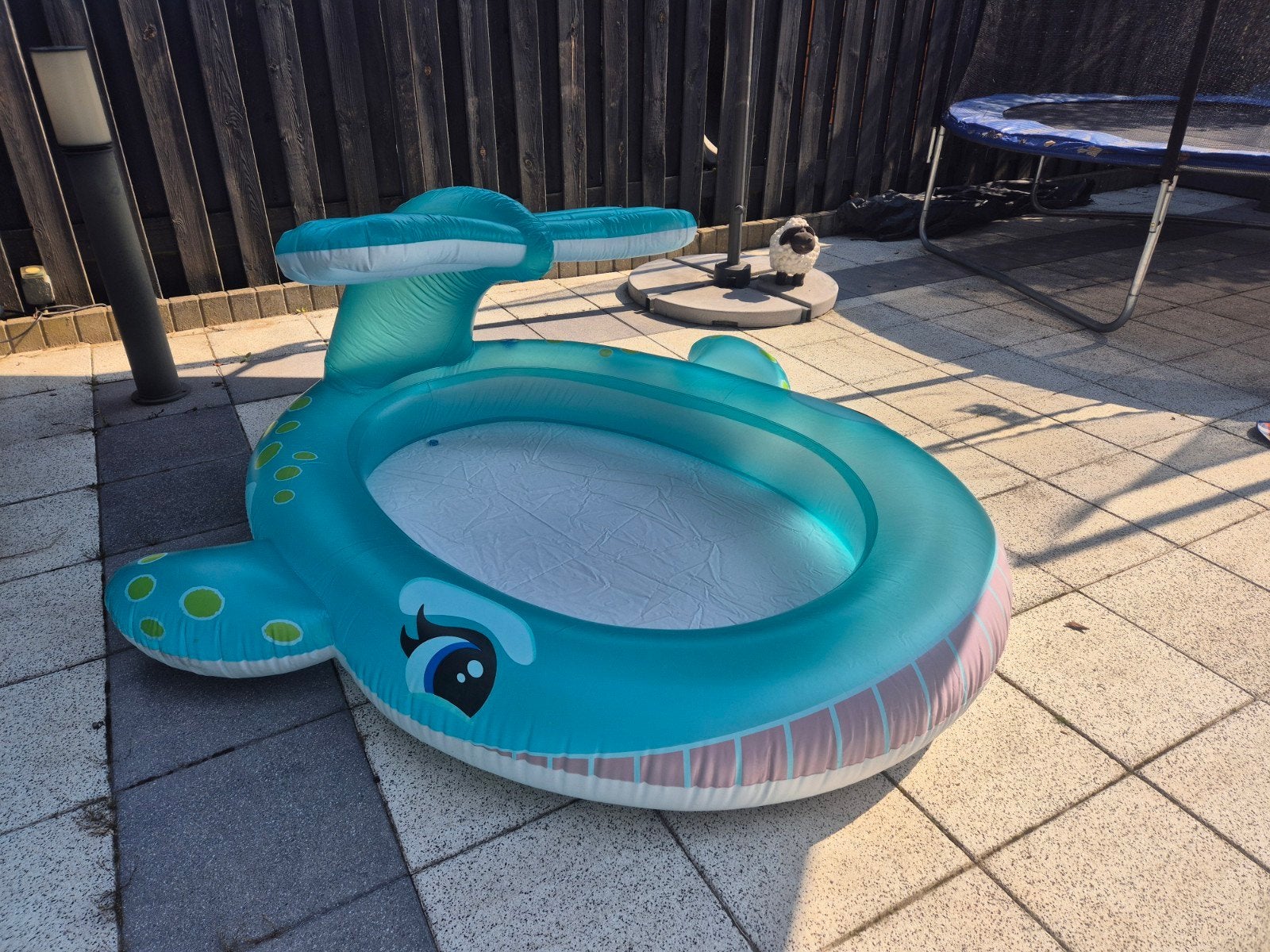 Opblaasbaar Walvis Zwembadje voor Kinderen, Tuin en Terras, Gebruikt, Minder dan 80 cm, Opblaaszwembad, Ophalen of Verzenden