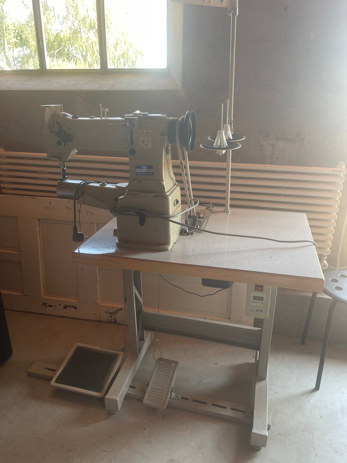 Sewing machine, Antiek en Kunst, Antiek | Naaimachines, Ophalen