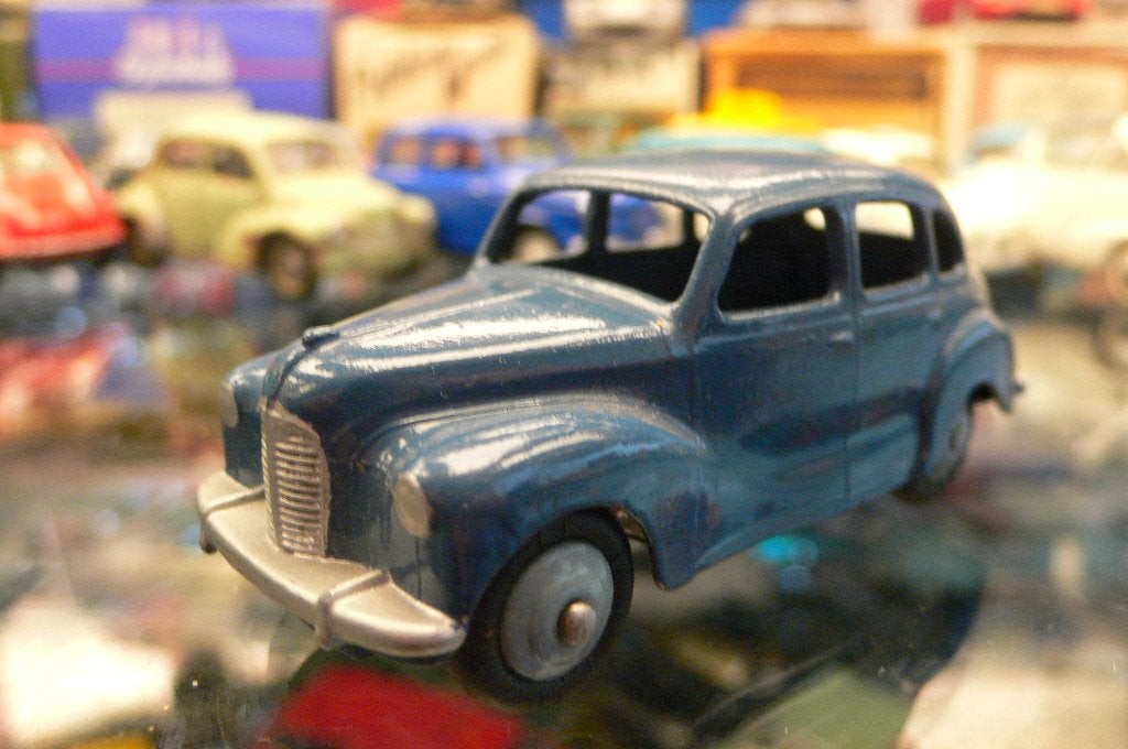 austin  devon -dinky engeland -1/43 - repaint -, Ophalen of Verzenden, Gebruikt, Auto, Dinky Toys
