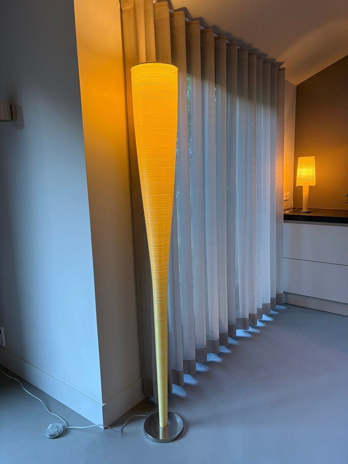 Set Italiaanse designlampen: Foscarini Vloerlamp & Tafellamp, Ophalen, E27 (groot), Zo goed als nieuw, 150 tot 200 cm