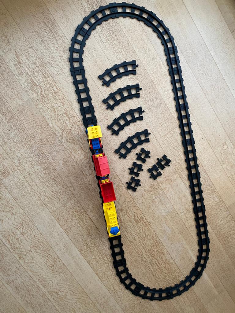 Vintage Lego Duplo trein met sporen 80 s, Kinderen en Baby's, Speelgoed | Duplo en Lego, Ophalen of Verzenden, Zo goed als nieuw