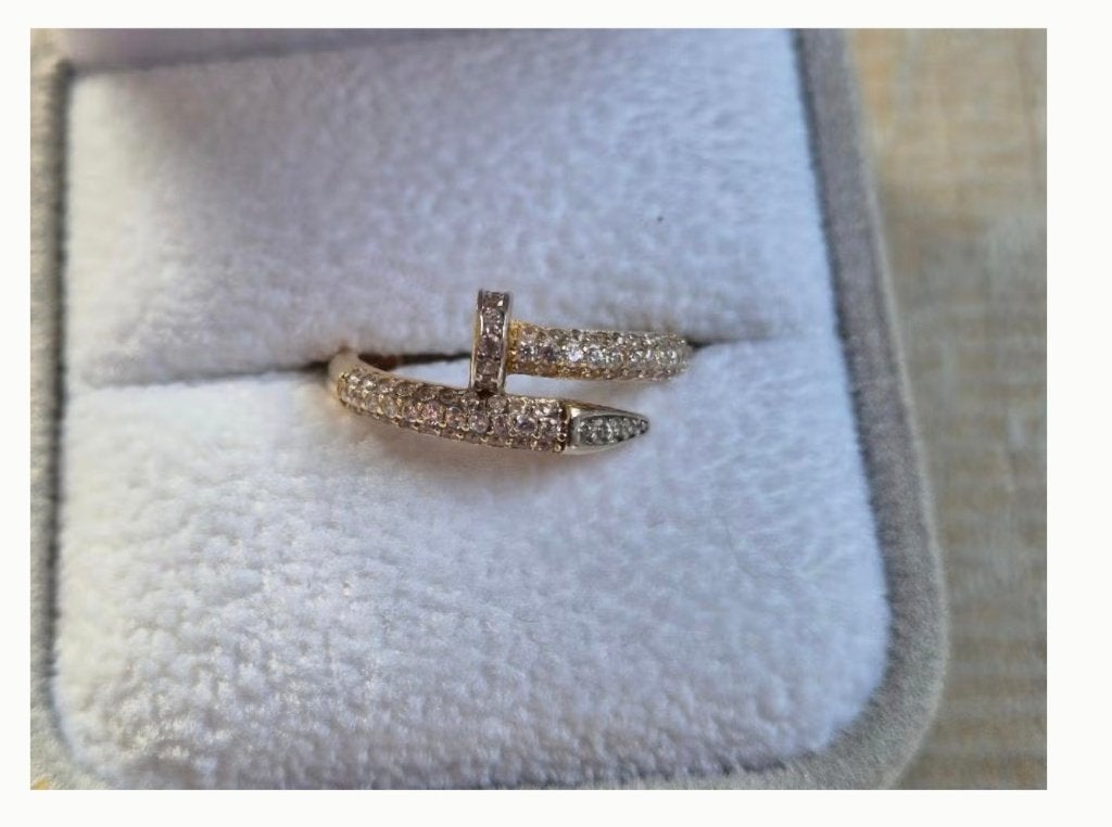14K Gouden Spijker ring Veel zirkonia – cartier style ZGAN, Ophalen of Verzenden, Dame, Goud, Goud