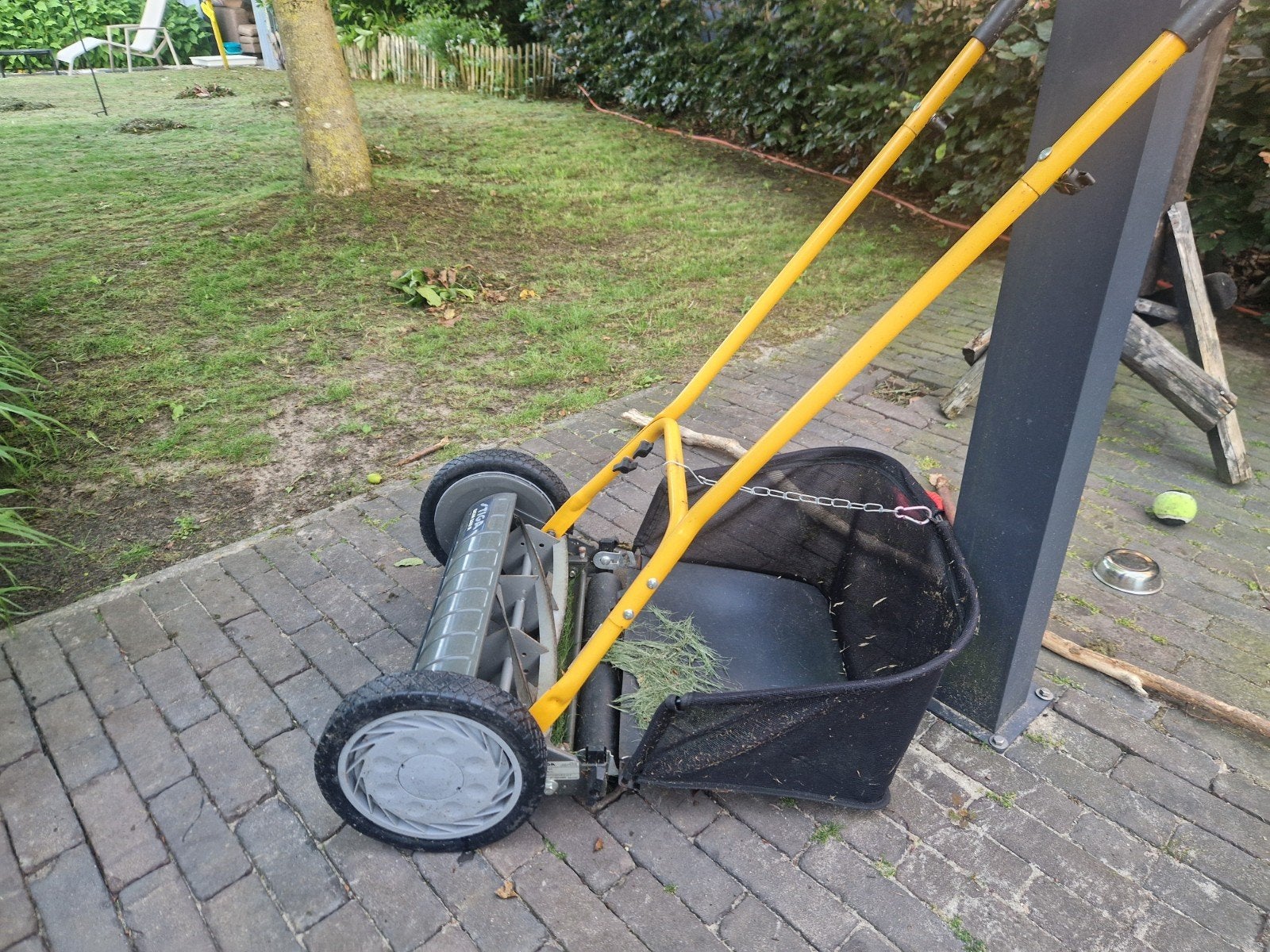 Stiga SCM 240 R handgrasmaaier met opvangzak, Tuin en Terras, Grasmaaiers, Ophalen, Gebruikt, Handgrasmaaier, Stiga
