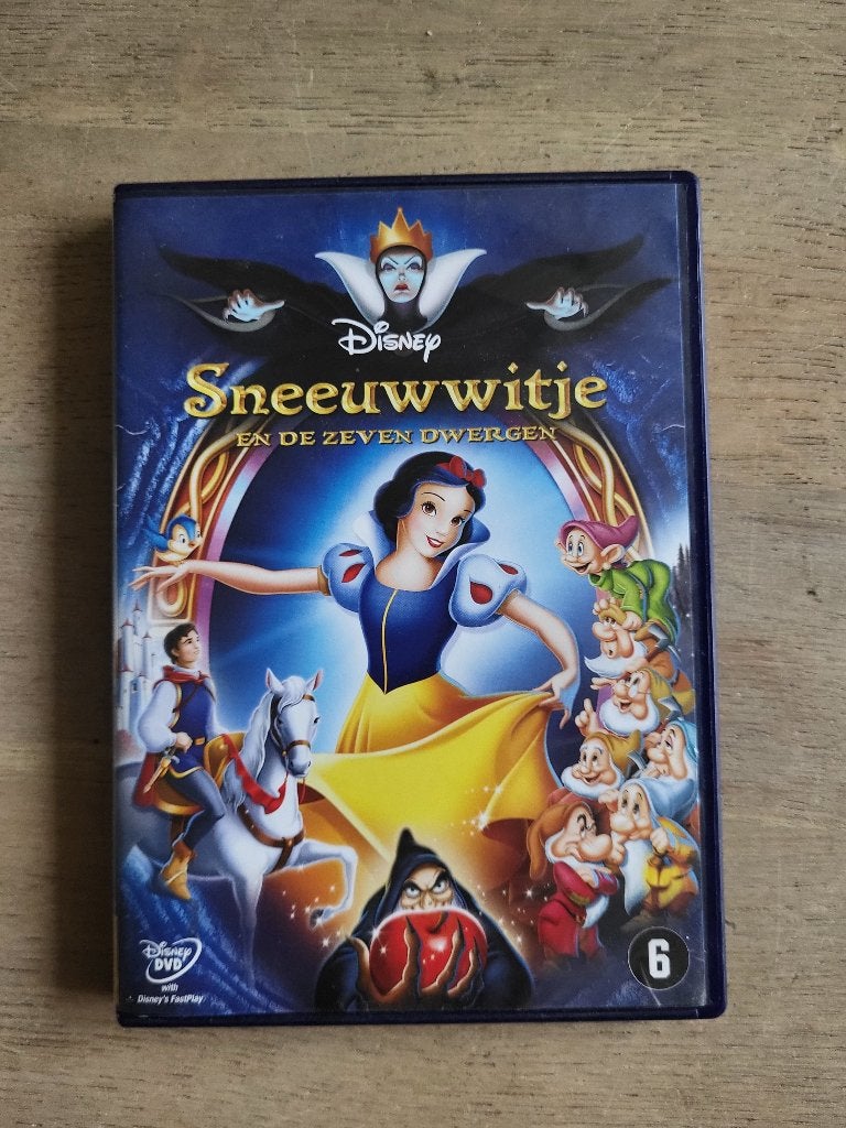 Disney Sneeuwwitje en de Zeven Dwergen DVD, Tekenfilm, Nederlands, Inclusief doosje, Ophalen of Verzenden