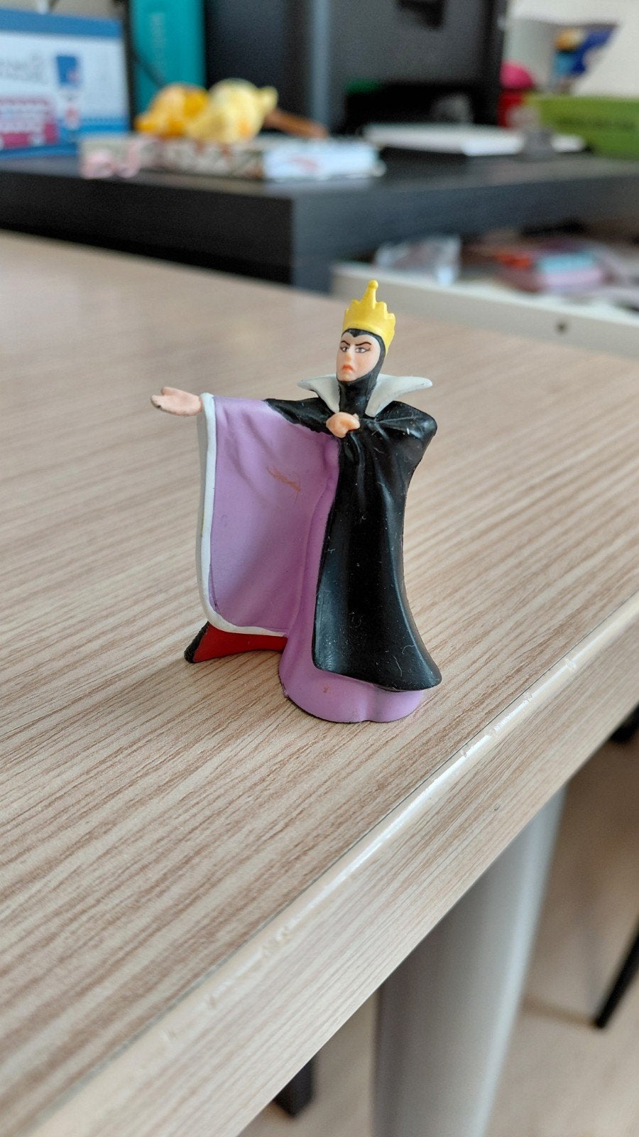Disney poppetje Evil queen, Verzamelen, Ophalen of Verzenden, Zo goed als nieuw