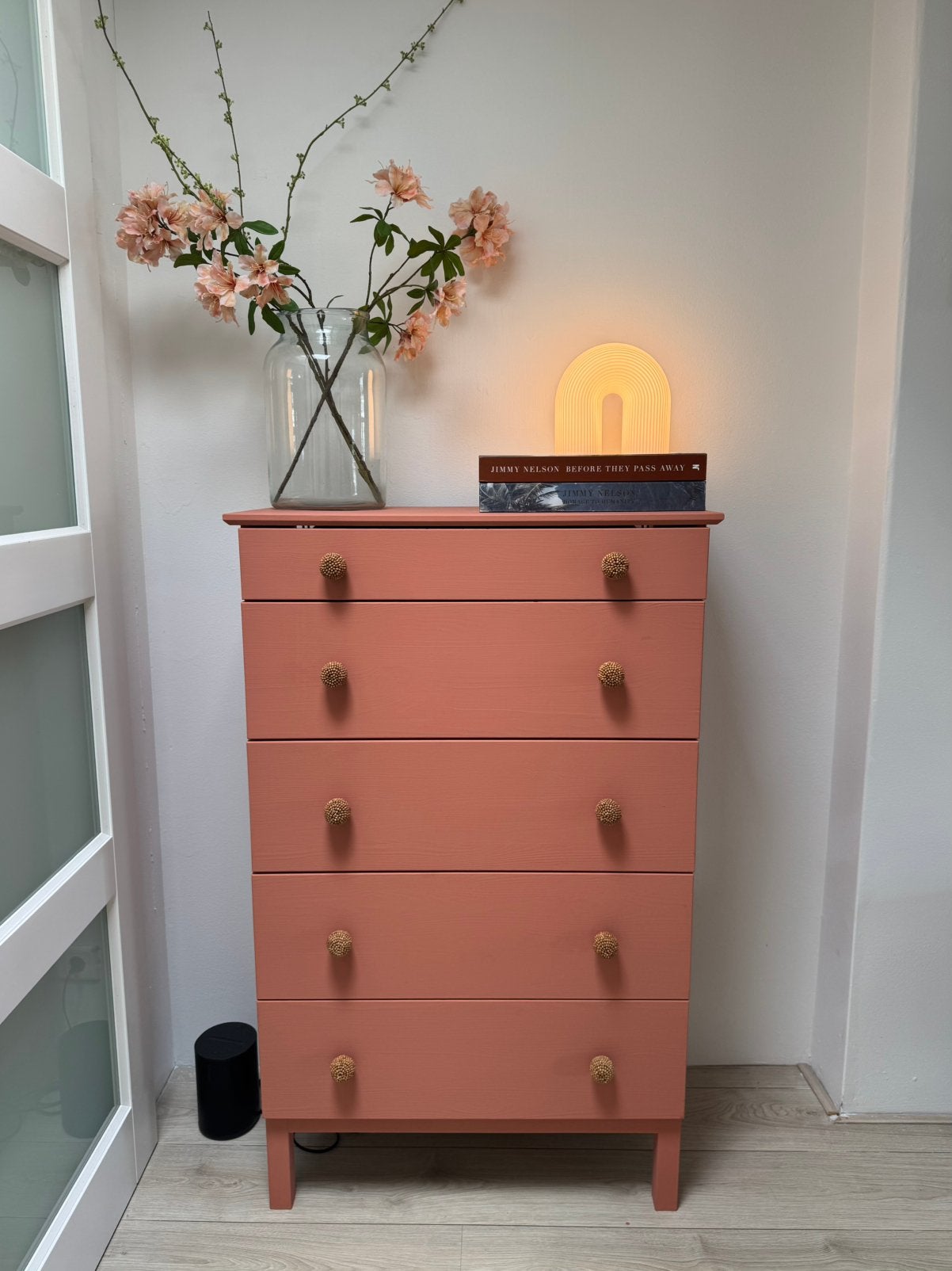 Unieke IKEA 5 ladekast – terracotta – Sissy-Boy knoppen, Ophalen, Zo goed als nieuw, Minder dan 150 cm, Minder dan 100 cm