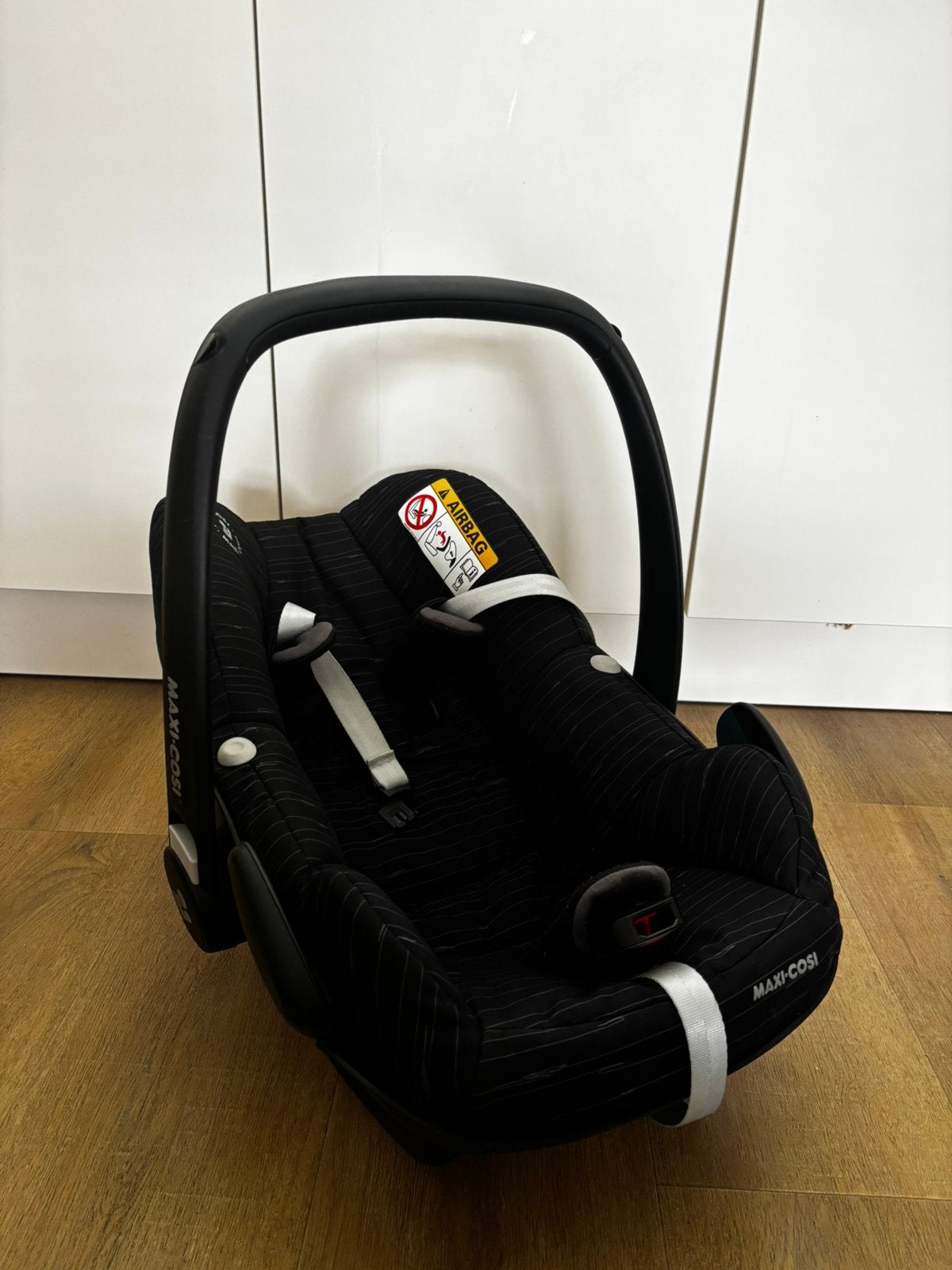 Mooie Maxi-Cosi Pebble Pro i-size, Maxi-Cosi base FamilyFix2, Kinderen en Baby's, Autostoeltjes, Ophalen, Autogordel of Isofix
