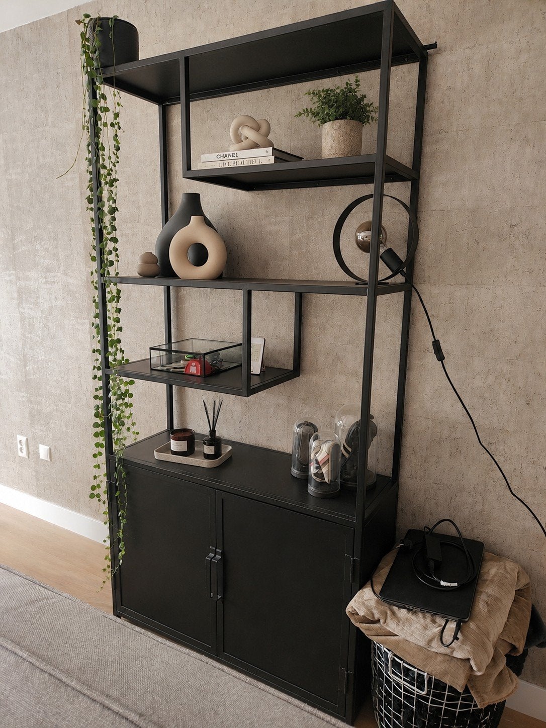 Bommel Wonen Zwarte Stellingkast met Kastruimte (100x201x35), Ophalen, 100 tot 150 cm, 200 cm of meer, Industrieel, Modern