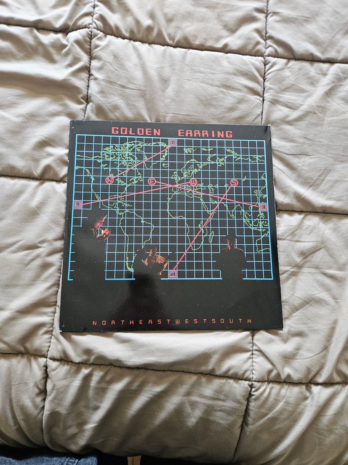 Golden Earring - N.E.W.S. Vinyl LP, LP, Gebruikt, Ophalen of Verzenden, Classic Rock