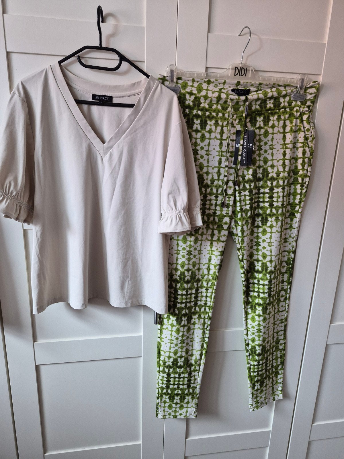 Mi Piace XXL Travelstof Set, Kleding | Dames, Broeken en Pantalons, Mi Piace, Meerkleurig, Maat 46/48 (XL) of groter, Nieuw