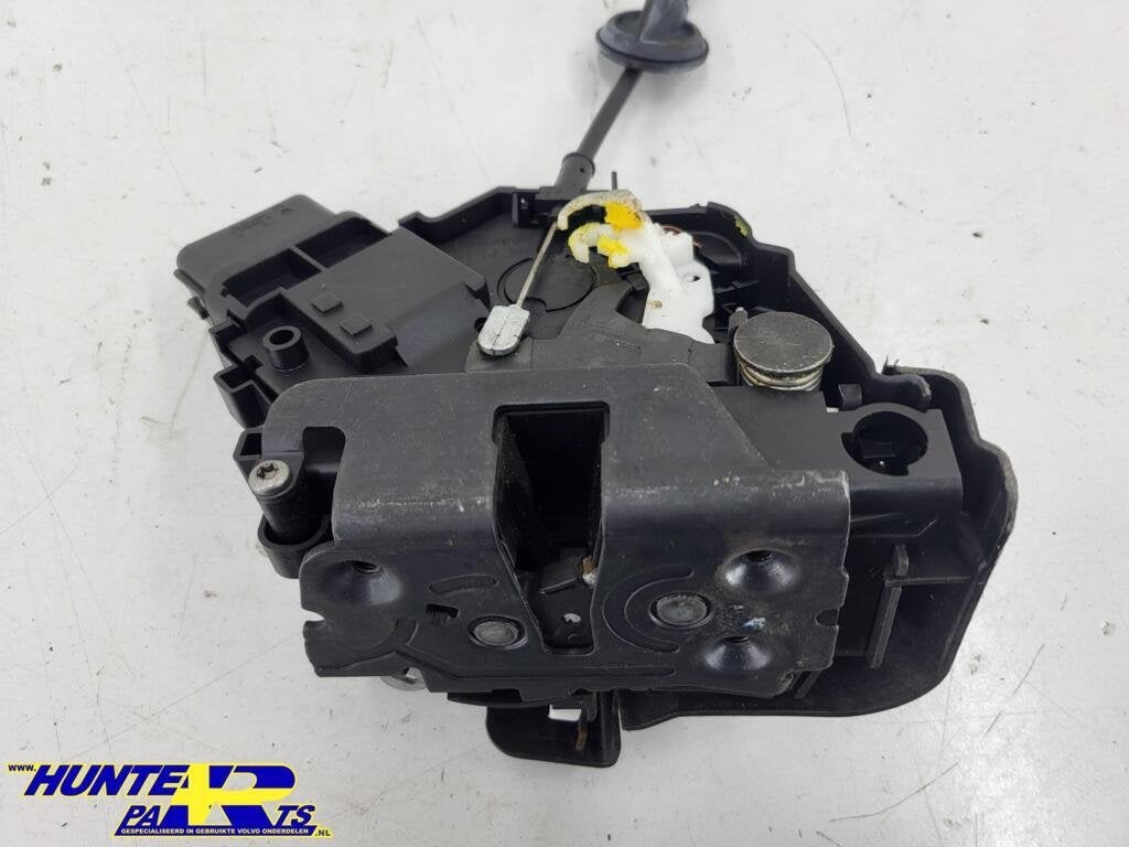 Deurslotmechaniek RV Volvo V70/S80/XC/C30 ('07-'17) 31253658, Gebruikt, Ophalen of Verzenden, Volvo, Volvo